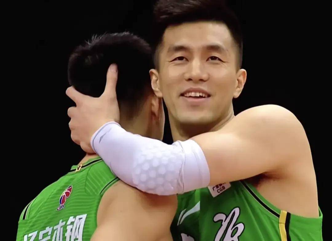 关于辽宁大胜上海，实力突出，轻松获胜的信息