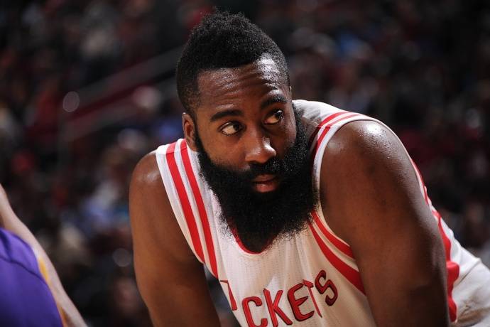 火箭遭遇逆转失利，哈登全场发威却无奈