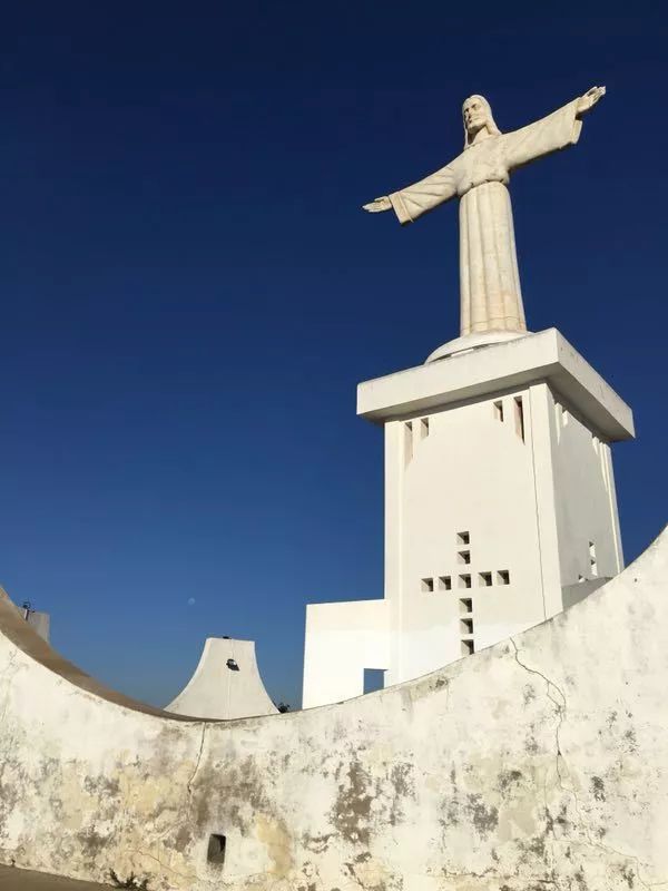 关于中非共和国负于卢旺达，团结力量受挫的信息