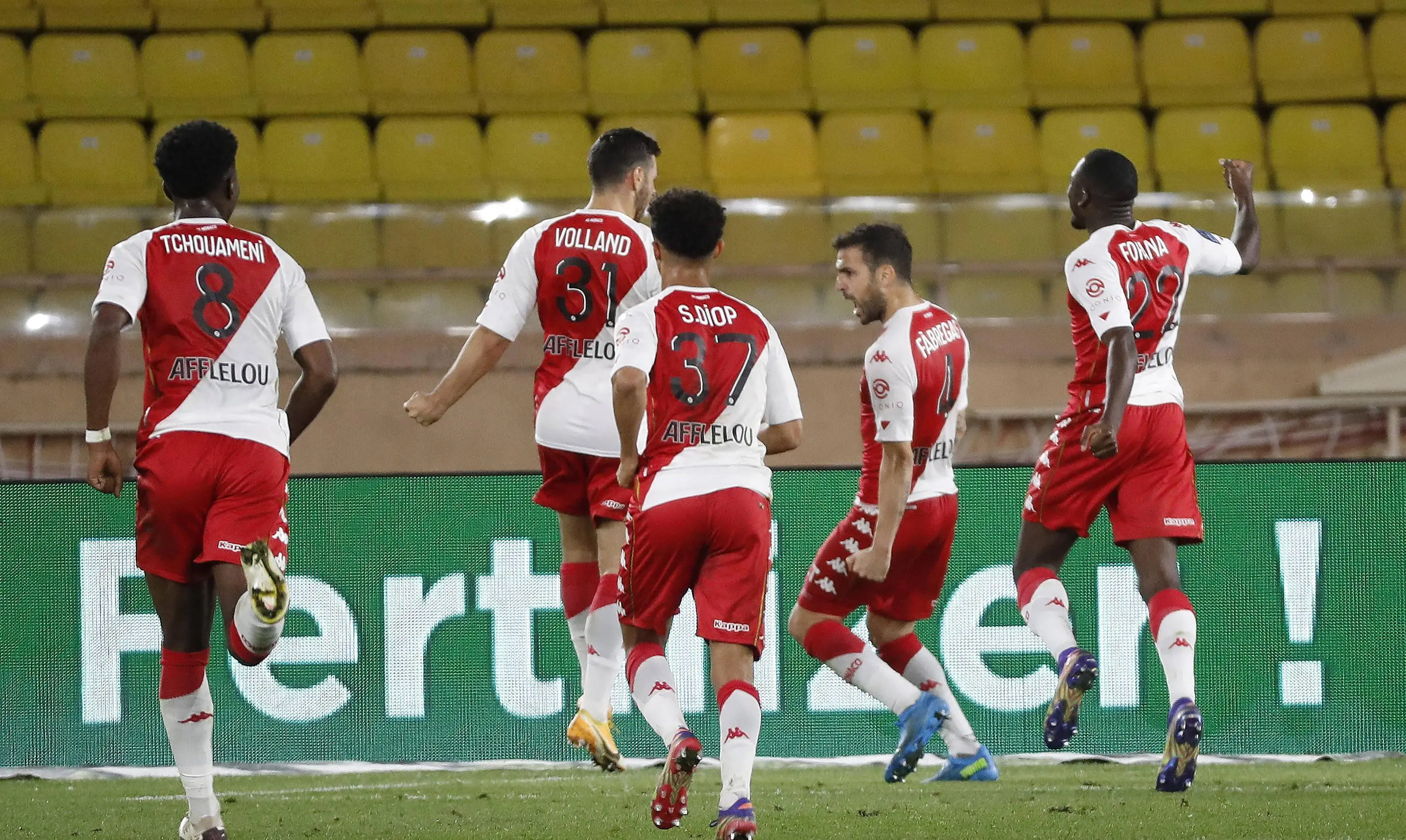 巴黎圣日耳曼挺进法国杯决赛，将对阵摩纳哥争夺冠军的简单介绍