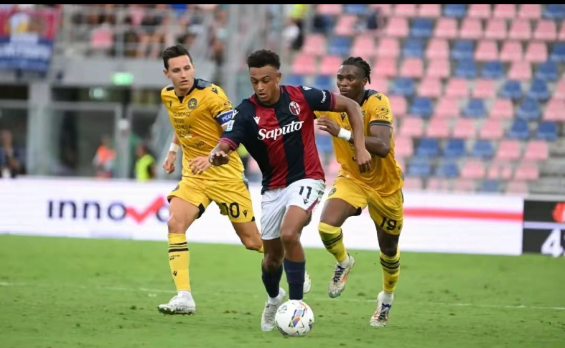 包含意甲：尤文3-0大胜乌迪内斯，C罗梅西同场破门的词条