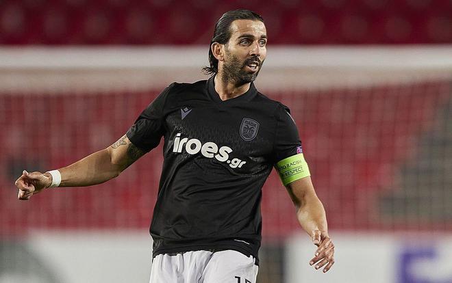 格拉纳达客场绝杀维戈塞尔塔，取得宝贵三分