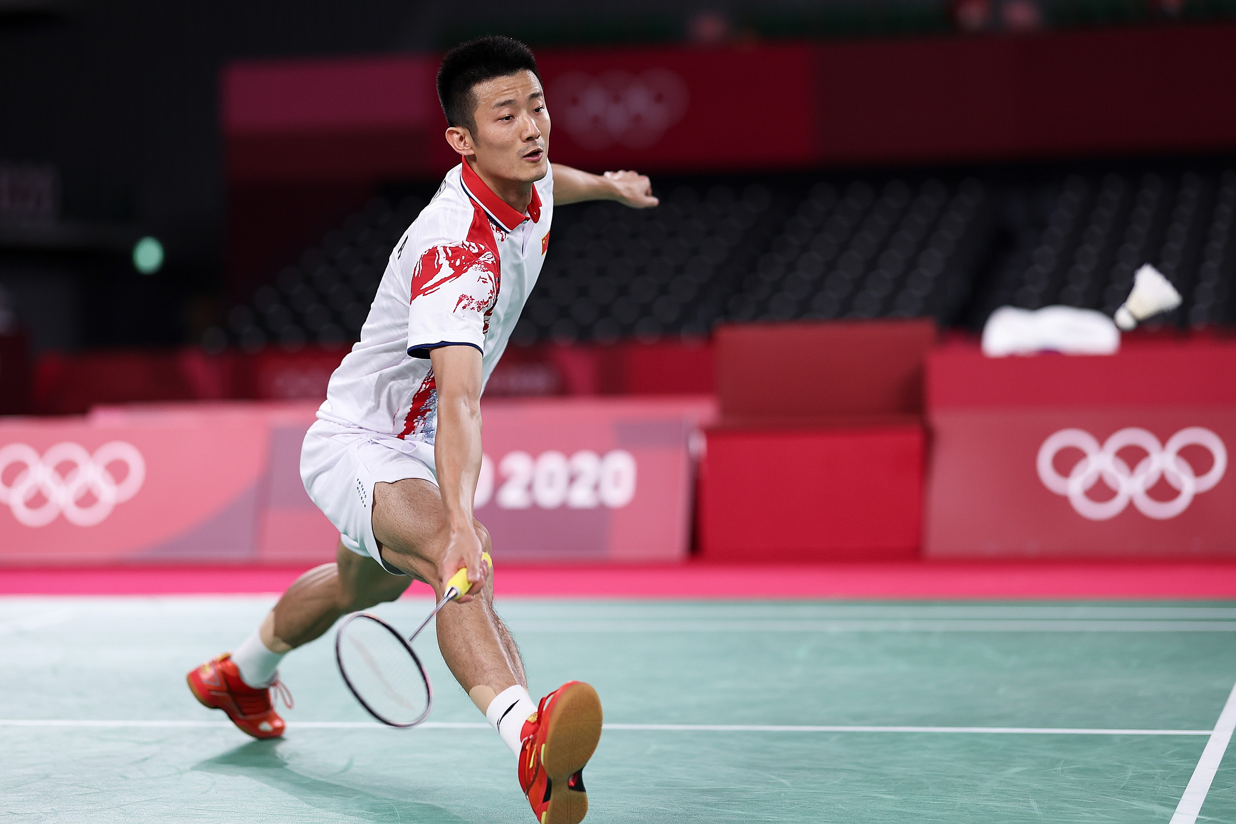 关于马来西亚羽毛球队绝杀印尼羽毛球队，谌龙惊艳世界的信息