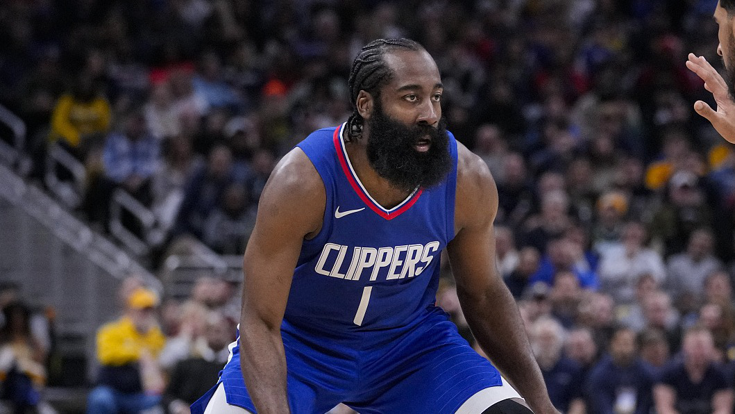 包含快船大胜步行者，将近期战绩提升至50%的词条