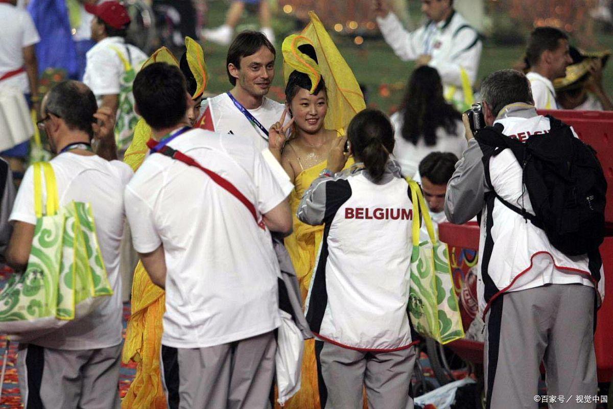 关于比利时乒乓球队轻取中国乒乓球队，波尔爆发神勇的信息