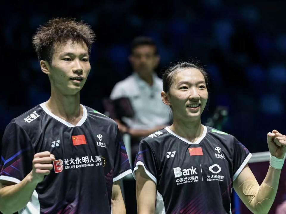 法国队险胜中国队，石宇奇带队取胜