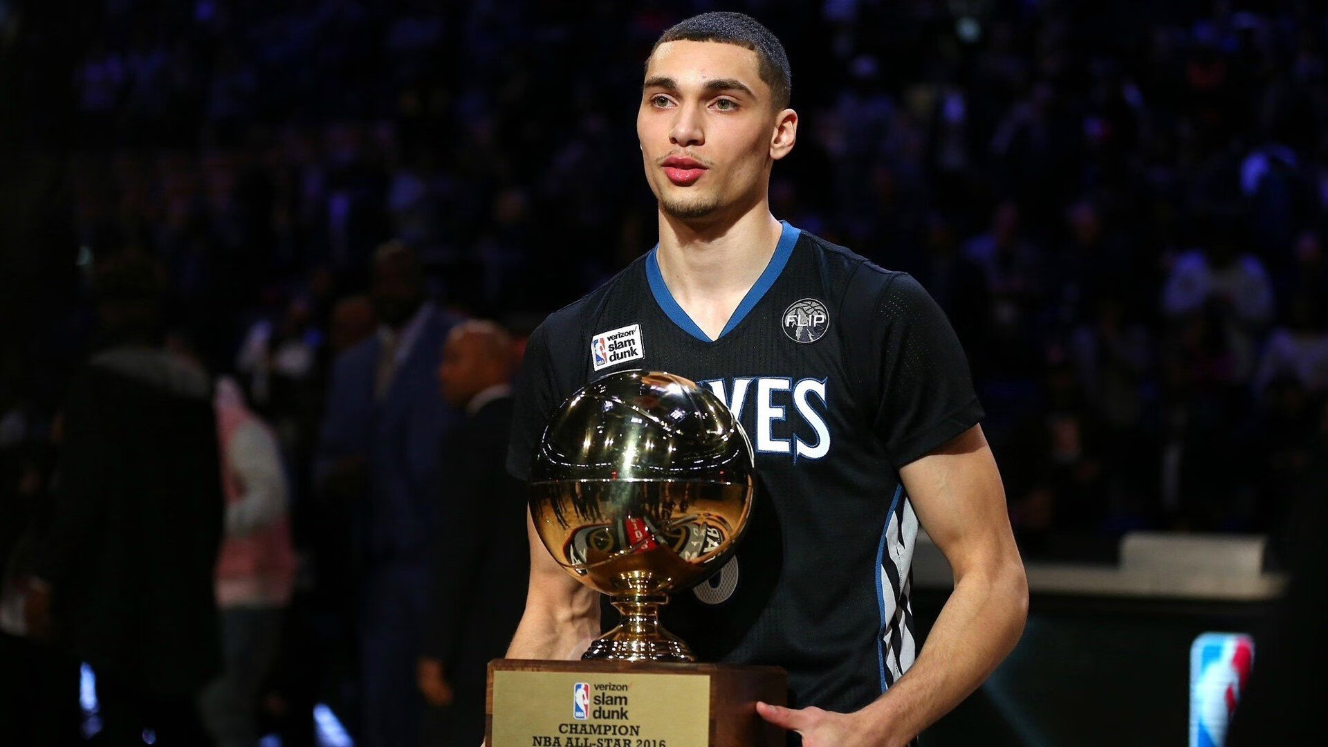 欧文持续高效尽显关键战风范，辽宁队战术执行彻底打穿山西