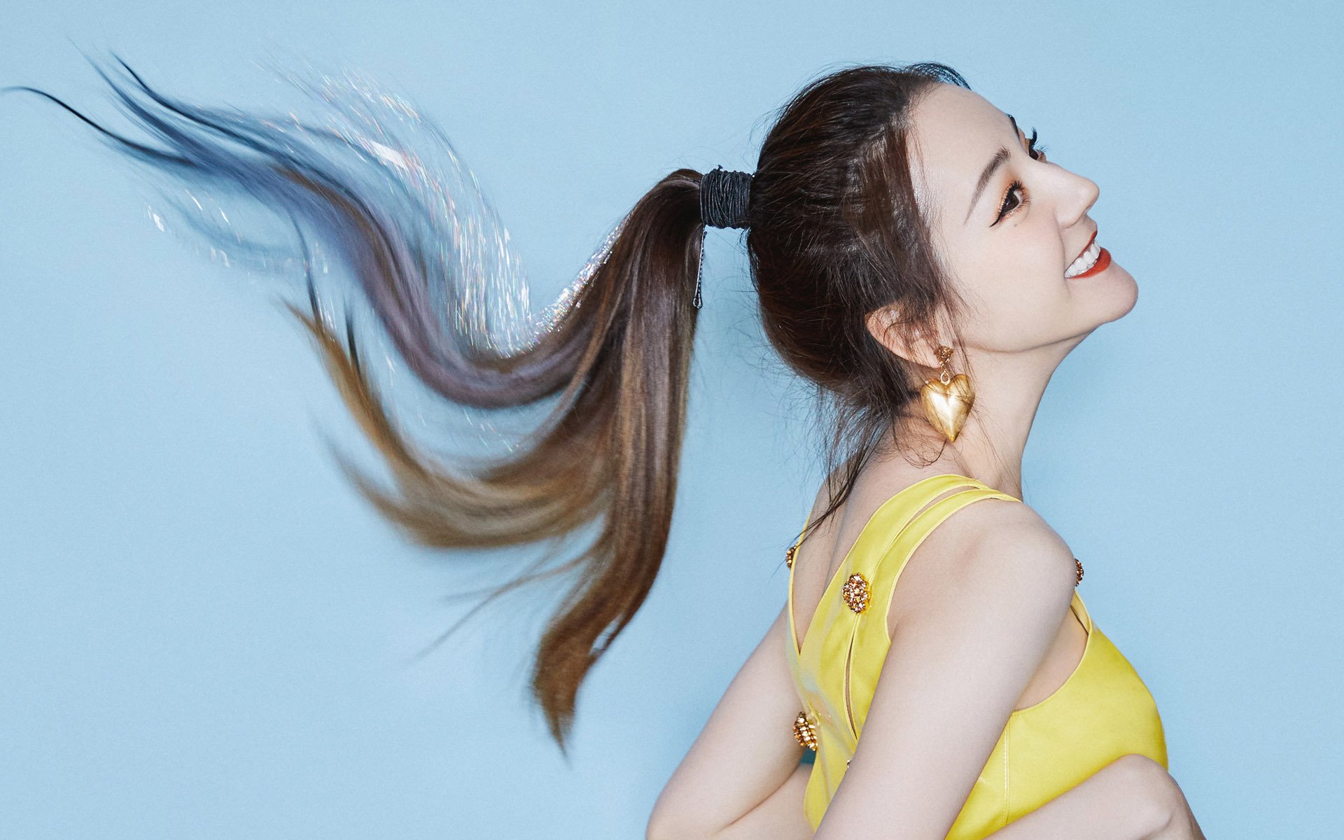 欧冠淘汰赛焦点战，皇家社会力克伊朗黑马，晋级八强之路再进一步