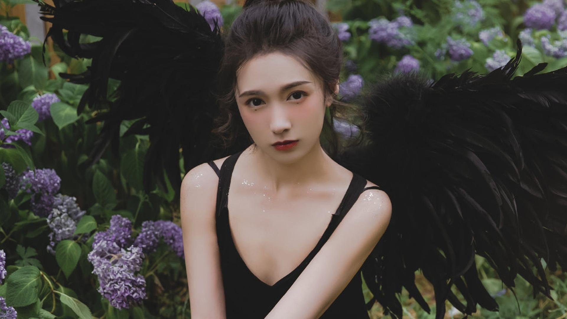 铁骨铮铮，岁月如歌，当北京压哨绝杀遇上哈登西决封神